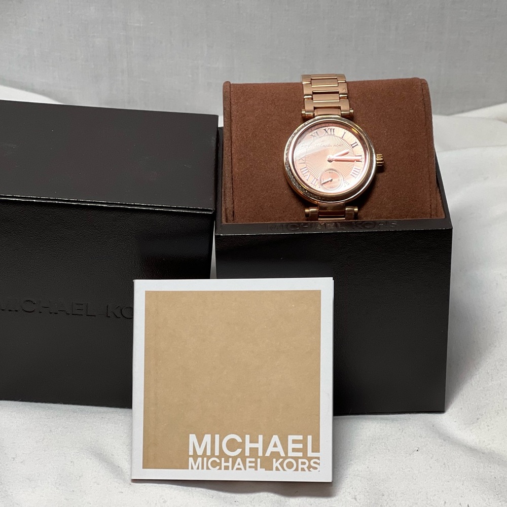 Brand new Michael Kors Ladies Watch! Rose Gold!
